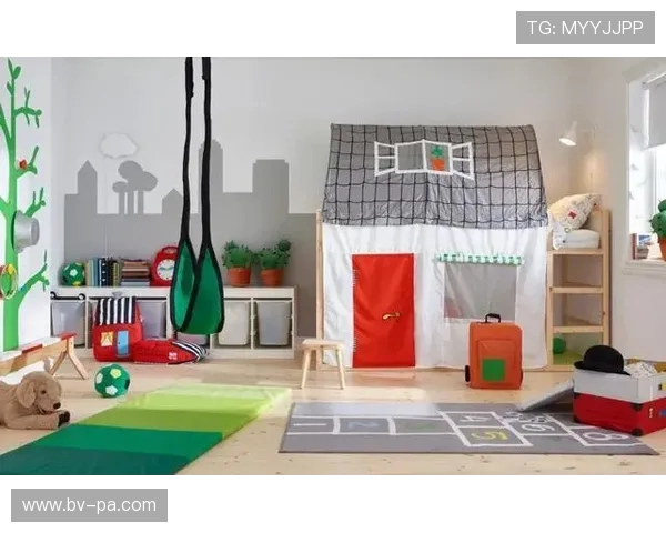 好大一张床游戏萌宠收纳屋打造多功能舒适玩乐空间让家更温馨有趣 好大一张床游戏萌宠收纳屋打造多功能舒适玩乐空间让家更温馨有趣